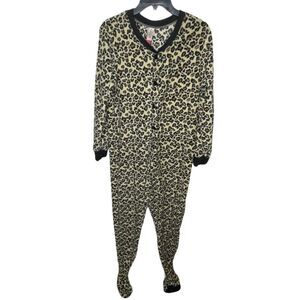 No Boundaries Animal Print‎ Onesie Pajamas